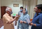 महापौर ने की मुख्य सचिव निरंजन आर्य से मुलाकात*