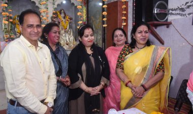 हर्षोलास से मनाया चंद्र महोत्सव