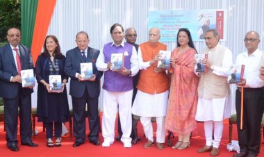 मुंहिंजो मुल्‍कु मुंहिंजी ज़िंदगी- श्री लालकृष्ण आडवाणी ने अपनी  लिखी जीवनी के सिन्धी अनुवाद का किया विमोचन