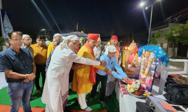 रख त मुहिंजे लाल ते पाणही पूरी कंदो......