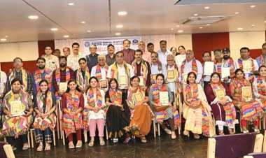 सर्किल ने सिन्धी समाज के 27 चिकित्सकों और 18 सी ए को   किया  सम्मानित